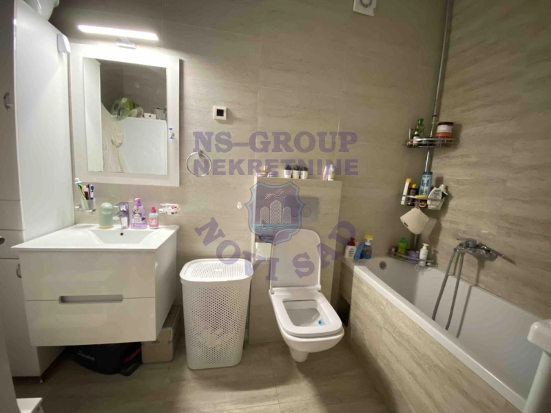 stan na prodaju Novi Sad 65m2 571615