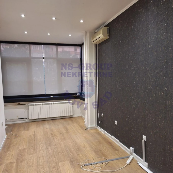 lokal za izdavanje Novi Sad 28m2 16491