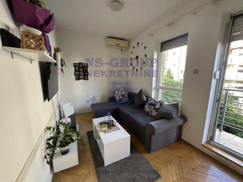 stan na prodaju Novi Sad, 32m2 571638