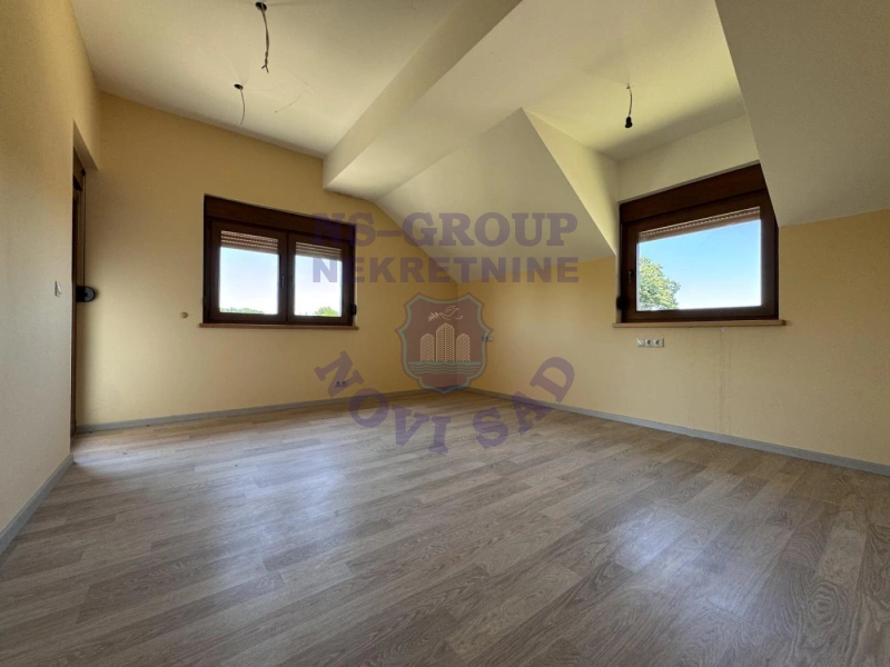 kuca na prodaju Sremski Karlovci 144m2 571721