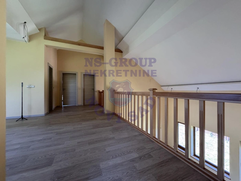 kuca na prodaju Sremski Karlovci 144m2 571721