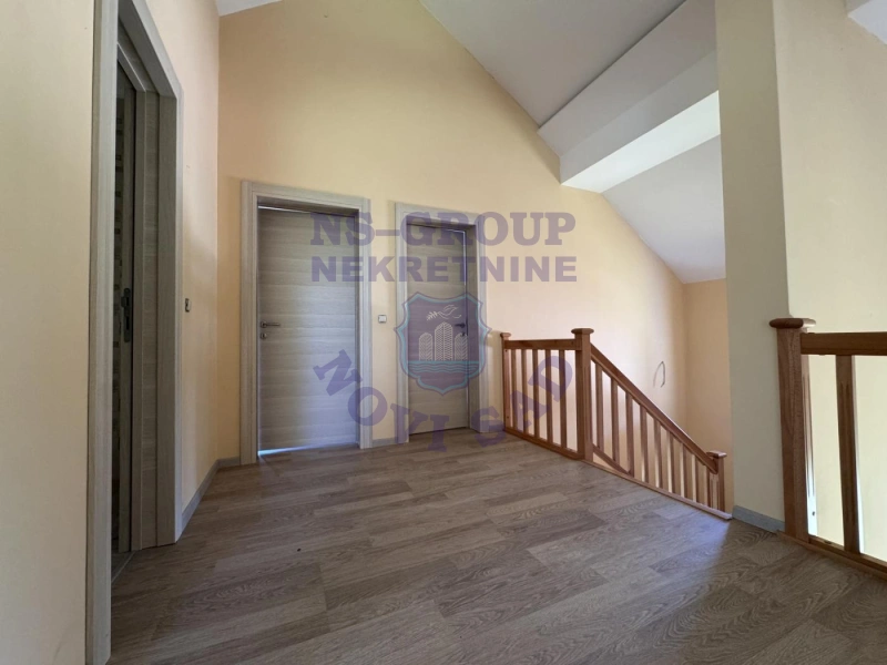 kuca na prodaju Sremski Karlovci 144m2 571721