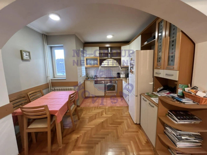 stan na prodaju Novi Sad 53m2 571704