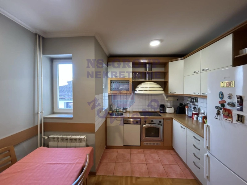 stan na prodaju Novi Sad 53m2 571704