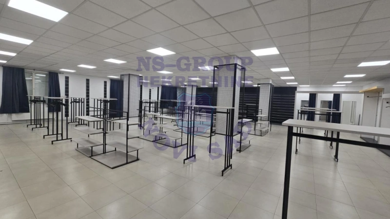 lokal za izdavanje Novi Sad 400m2 16541