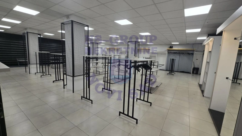 lokal za izdavanje Novi Sad 400m2 16541