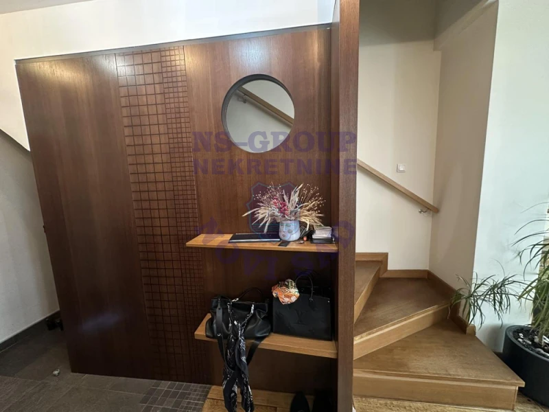 stan na prodaju Novi Sad 105m2 571769