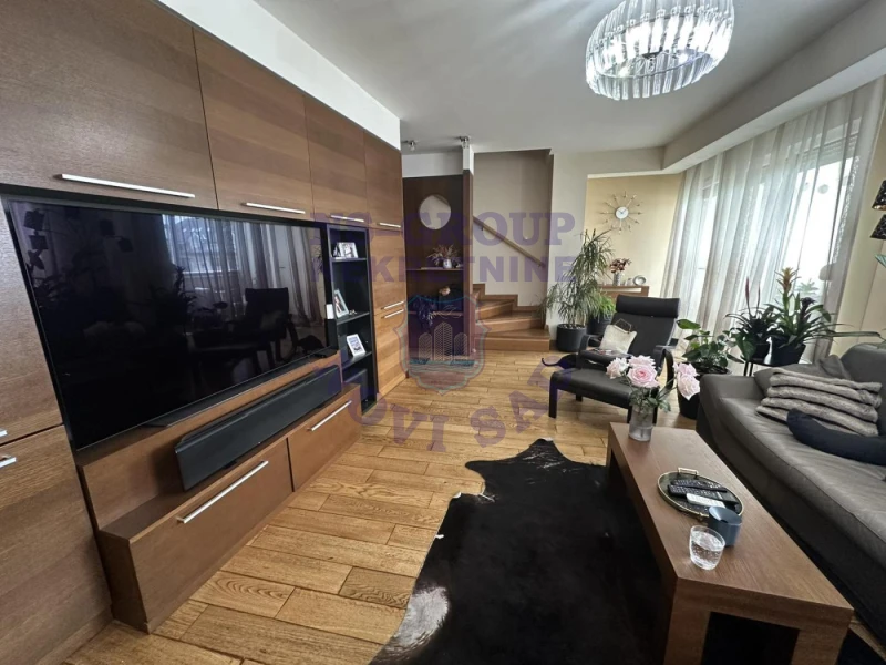 stan na prodaju Novi Sad 105m2 571769