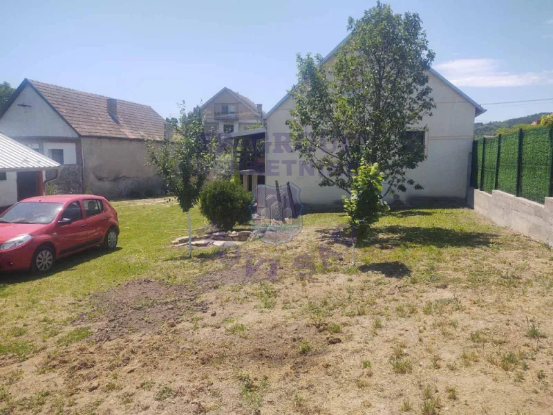 kuca na prodaju Vrdnik 108m2 571859