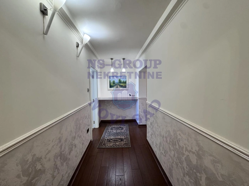 stan na prodaju Novi Sad 359m2 571668