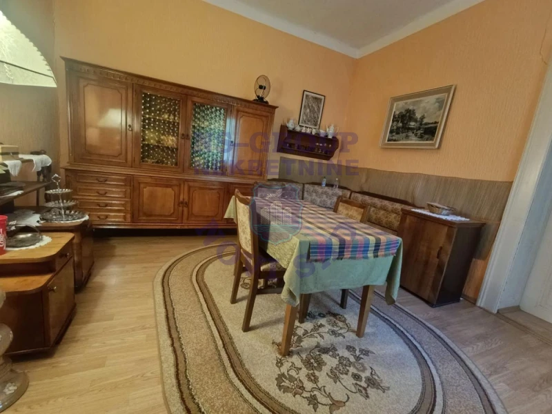 kuca na prodaju Ravno Selo, 212m2 571898