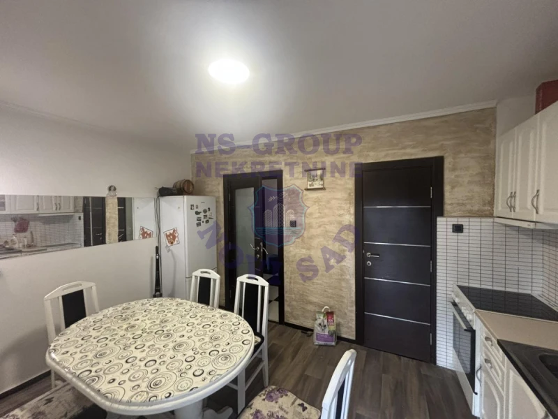 stan na prodaju Novi Sad 60m2 571784