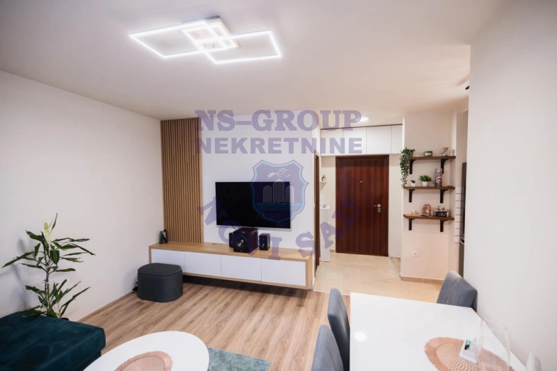 stan na prodaju Novi Sad 67m2 571841