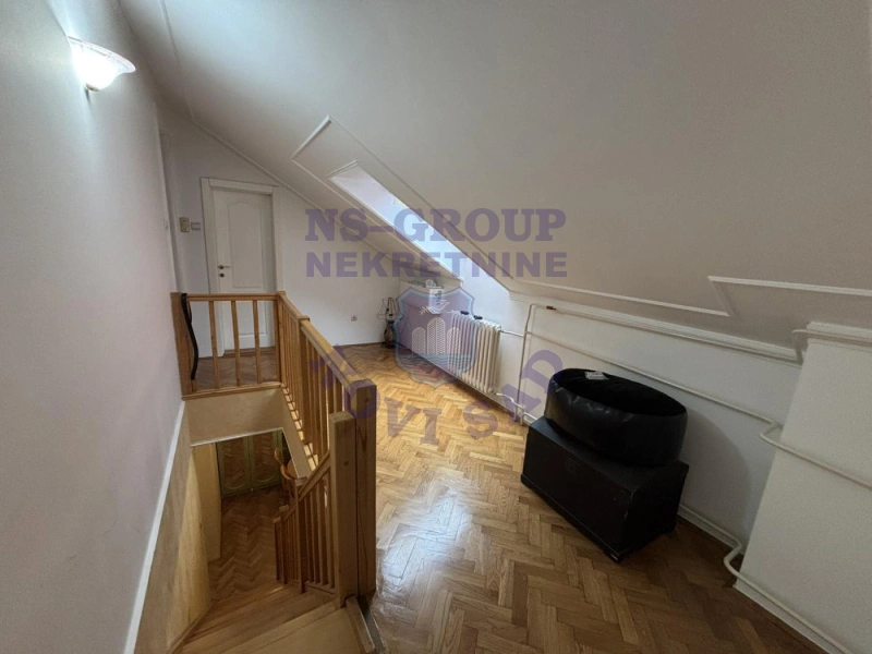 stan na prodaju Novi Sad 80m2 571982