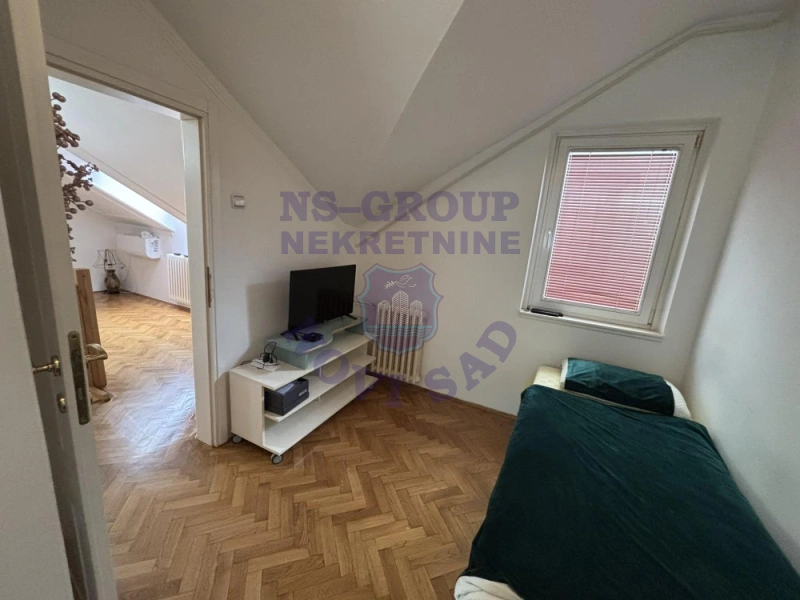 stan na prodaju Novi Sad 80m2 571982