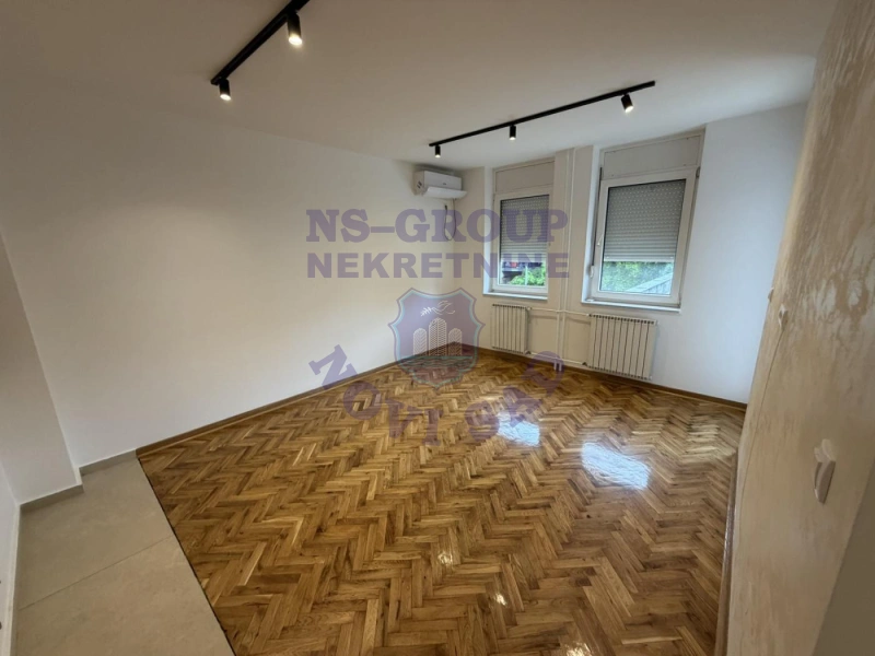 stan na prodaju Novi Sad, 35m2 572038