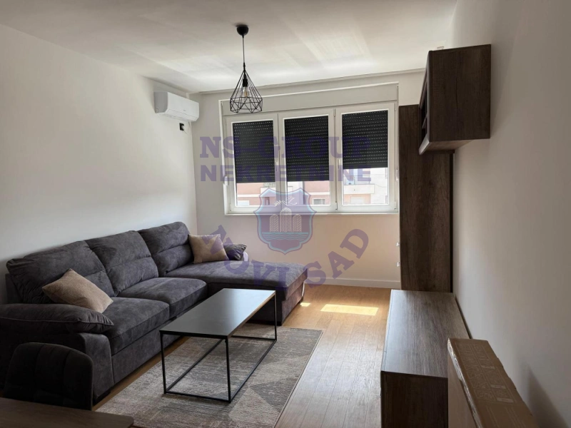 stan na prodaju Novi Sad, 49m2 571792