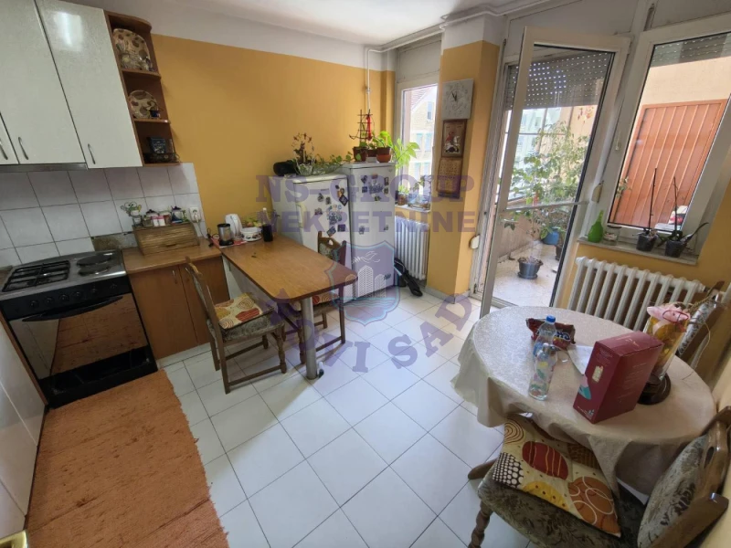 stan na prodaju Novi Sad 99m2 571931