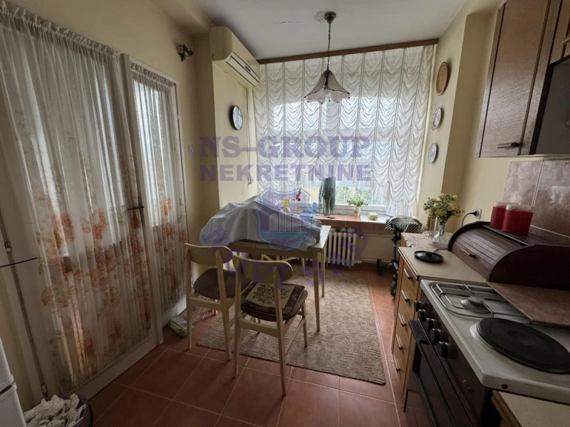 stan na prodaju Novi Sad 70m2 572021