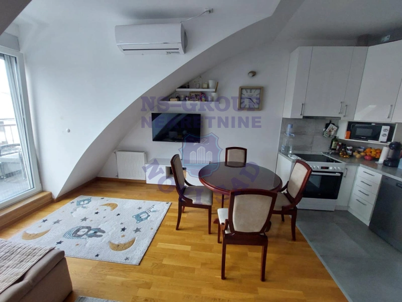 stan na prodaju Novi Sad 45m2 572132