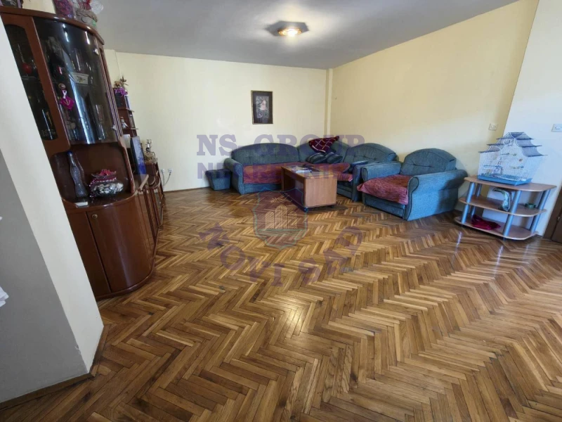 stan na prodaju Novi Sad, 99m2 571931