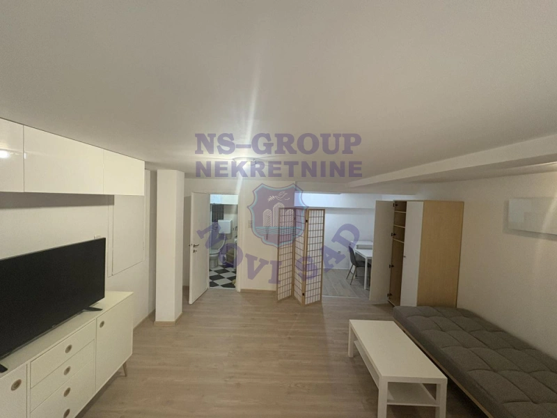 stan za izdavanje Novi Sad 32m2 16582