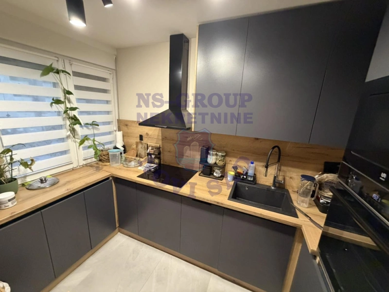 stan na prodaju Novi Sad 76m2 571334