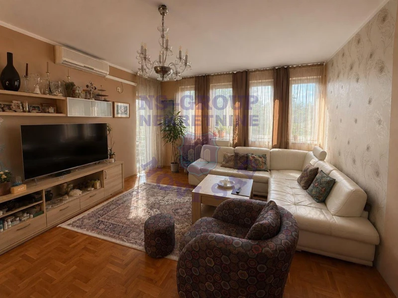 stan na prodaju Novi Sad 103m2 572129