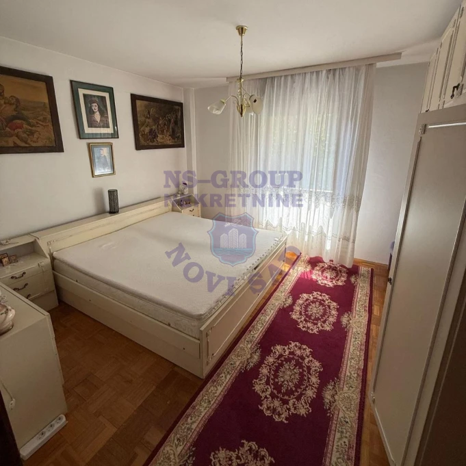 stan za izdavanje Novi Sad 90m2 16583