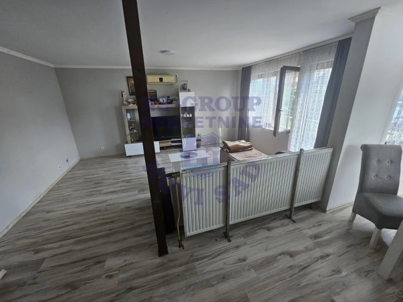kuca na prodaju Kać 194m2 572130