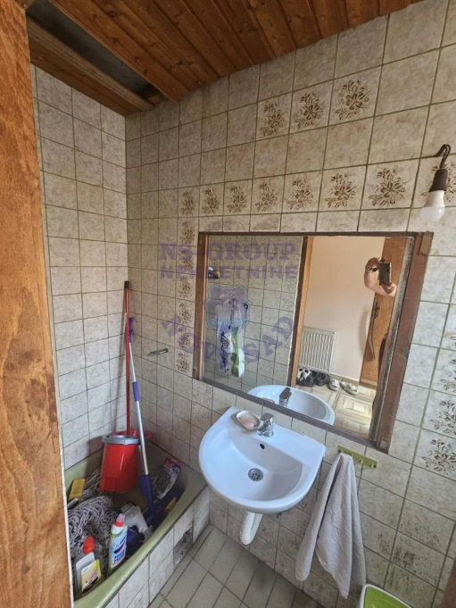 kuca na prodaju Kać 194m2 572130
