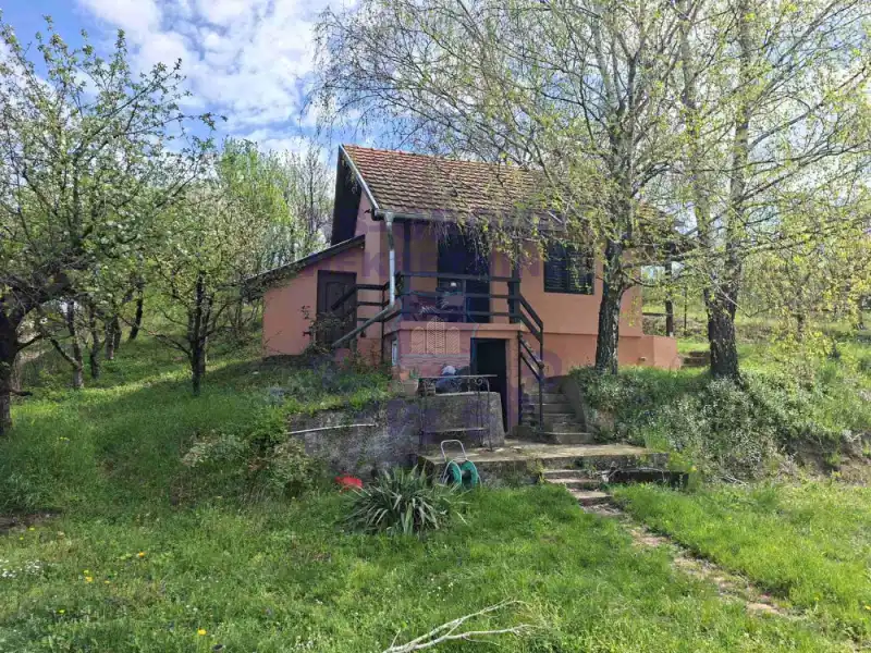 kuca na prodaju Čerević, 41m2 567507