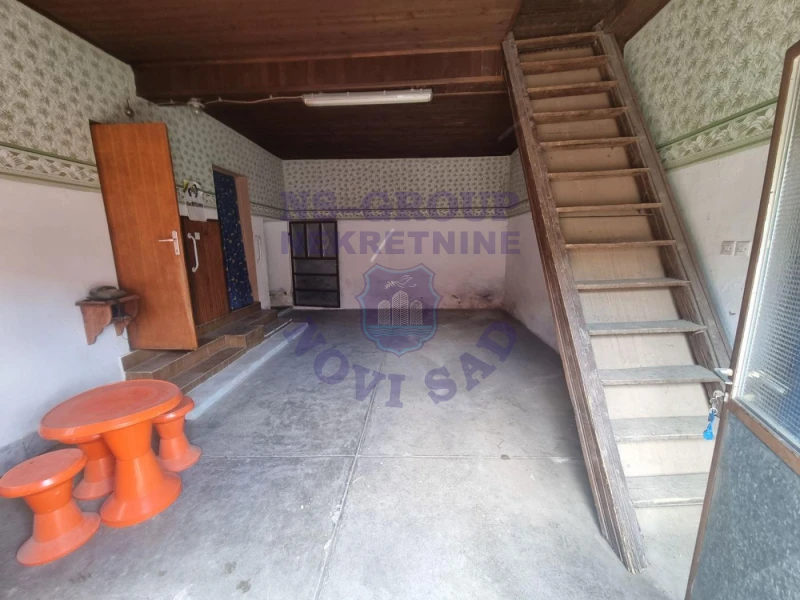 kuca na prodaju Pivnice 235m2 571621