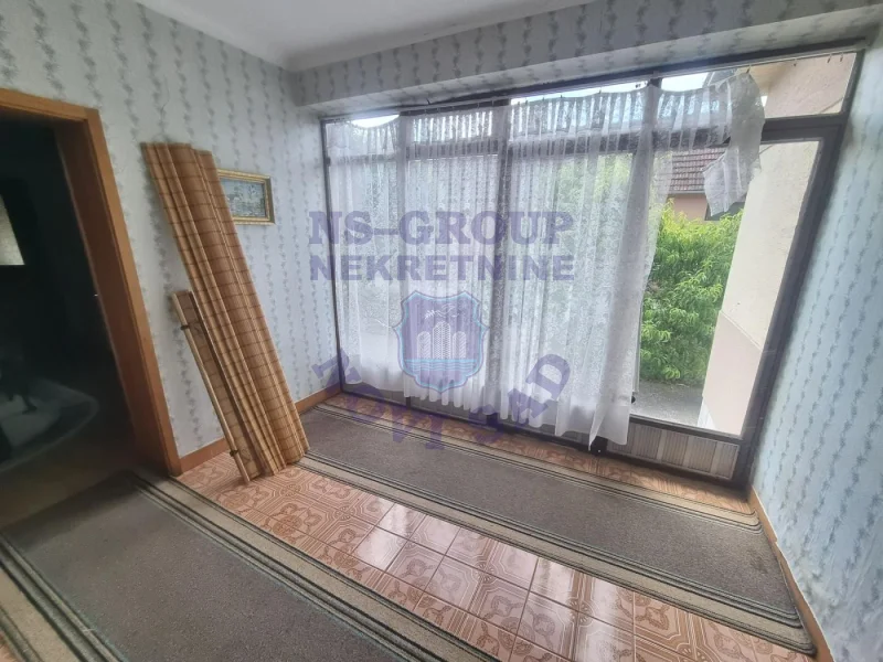 kuca na prodaju Pivnice 235m2 571621