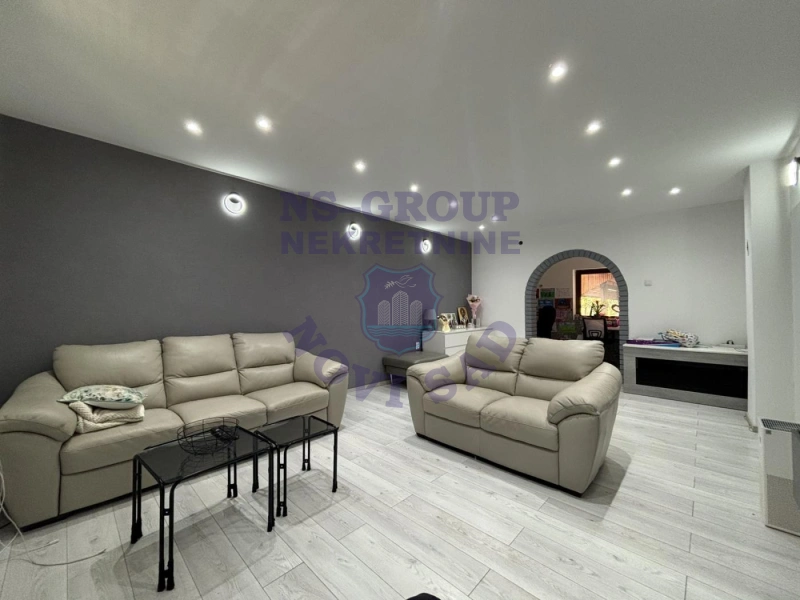 kuca na prodaju Futog 200m2 568344
