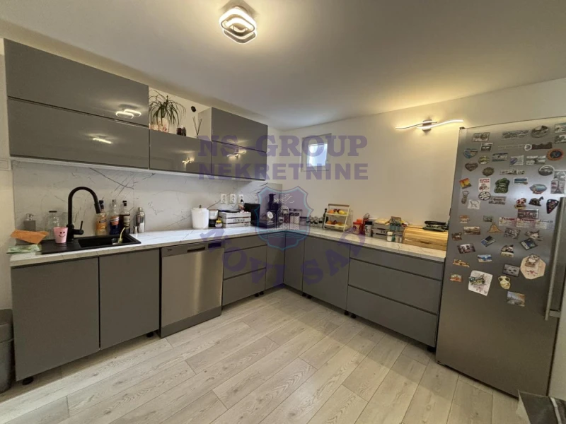 kuca na prodaju Futog 200m2 568344