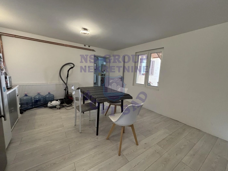 kuca na prodaju Futog 200m2 568344