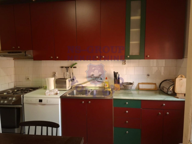 stan na prodaju Novi Sad 106m2 572192