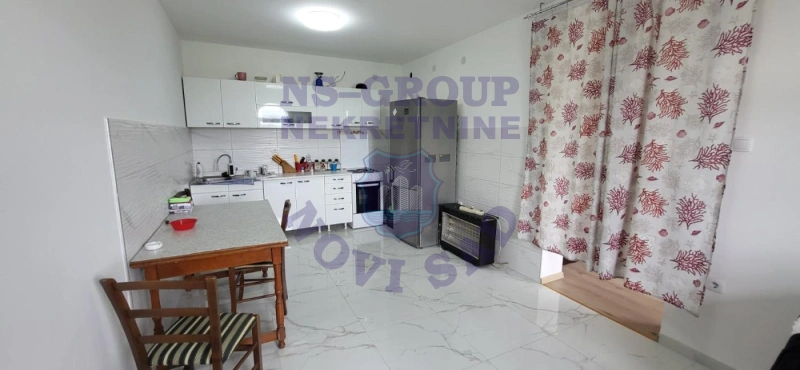 kuca na prodaju Rumenka 211m2 572158