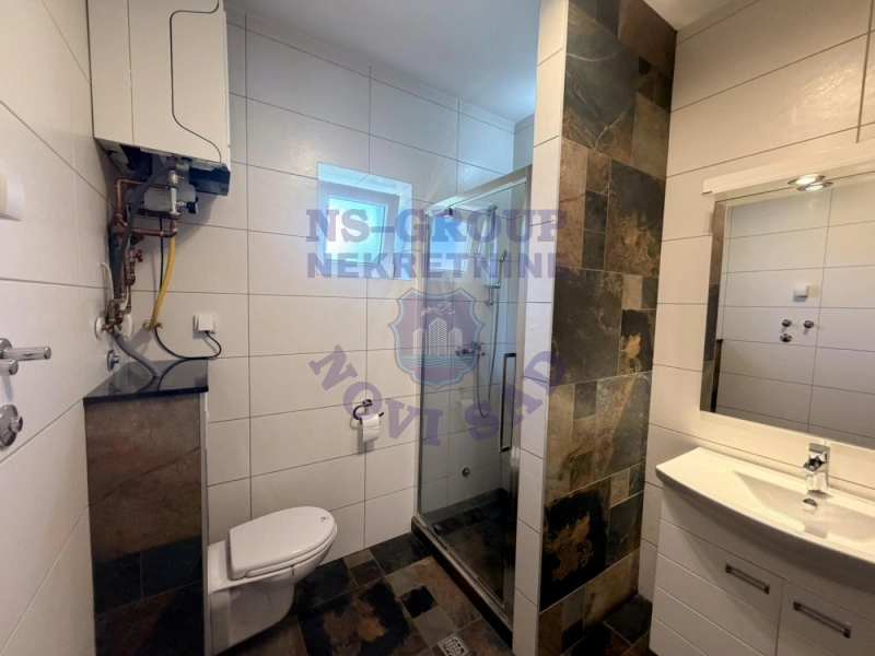kuca na prodaju Novi Sad 402m2 572270
