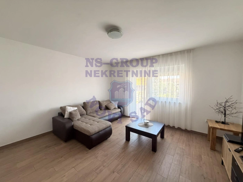 kuca na prodaju Novi Sad 402m2 572270