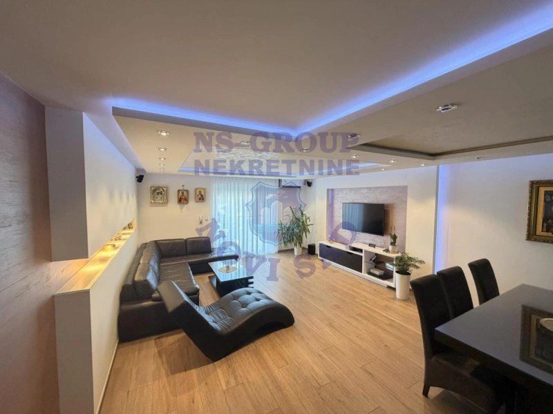 kuca na prodaju Novi Sad, 402m2 572270