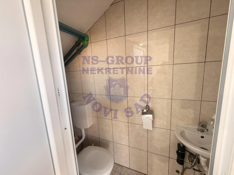 kuca na prodaju Novi Sad 402m2 572270