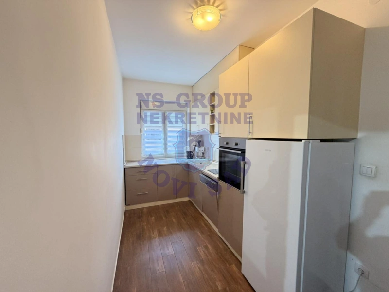 kuca na prodaju Novi Sad 402m2 572270