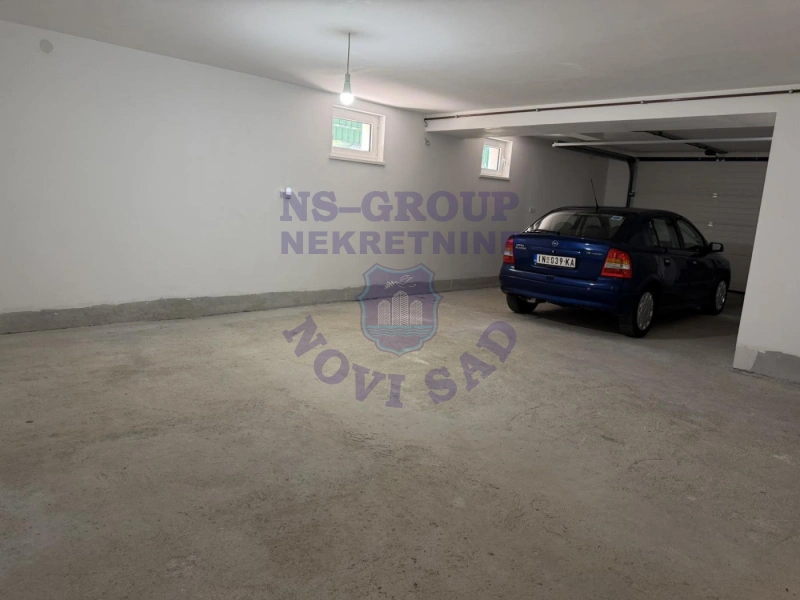kuca na prodaju Inđija 380m2 572264