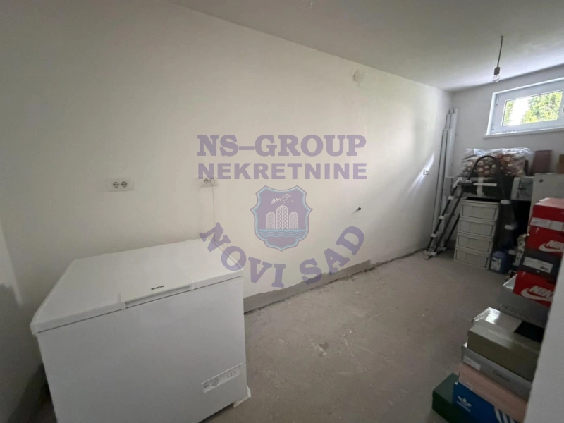 kuca na prodaju Inđija 380m2 572264