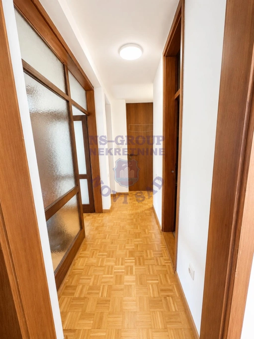 stan na prodaju Novi Sad 58m2 569242