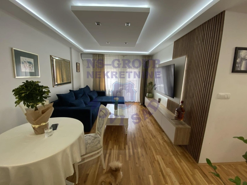 stan na prodaju Novi Sad 57m2 572307