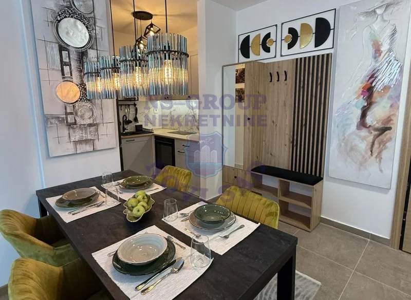 stan na prodaju Novi Sad, 42m2 572295