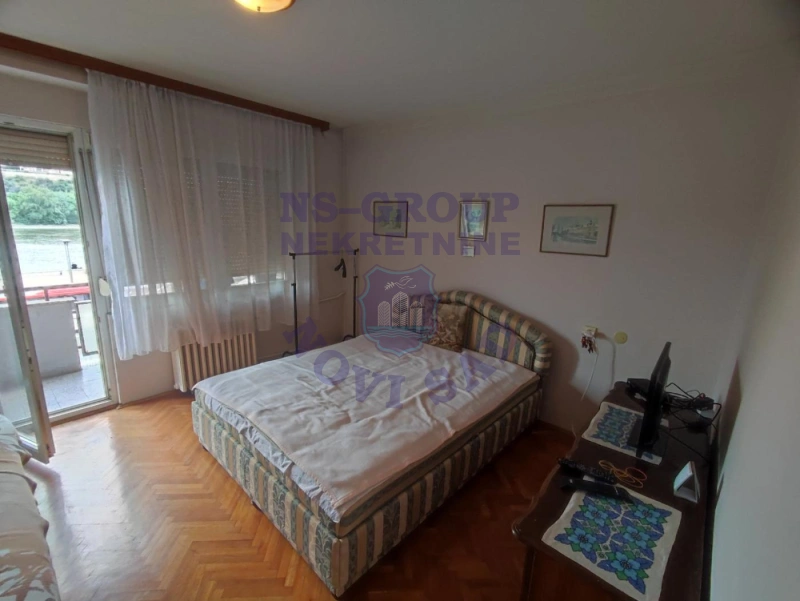 stan na prodaju Novi Sad 64m2 572308